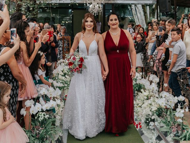 O casamento de Adriano e Jessica em Arujá, São Paulo Estado 24