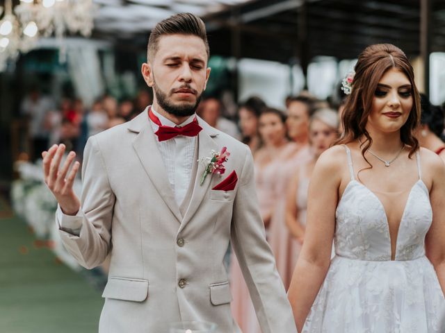 O casamento de Adriano e Jessica em Arujá, São Paulo Estado 28