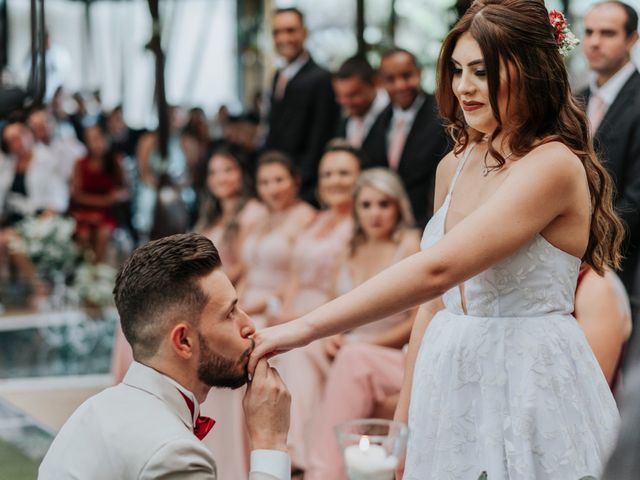 O casamento de Adriano e Jessica em Arujá, São Paulo Estado 30