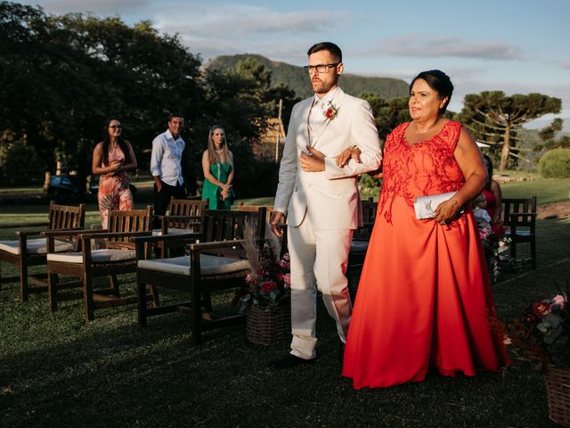 O casamento de Tiago e Ana em Gramado, Rio Grande do Sul 27