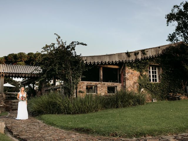 O casamento de Tiago e Ana em Gramado, Rio Grande do Sul 30