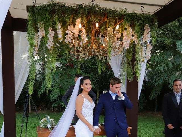 O casamento de Vitor e Mariane em Uberlândia, Minas Gerais 40