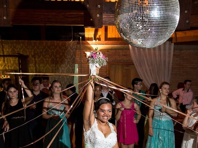 O casamento de Leandro e Larissa em Agrolândia, Santa Catarina 54