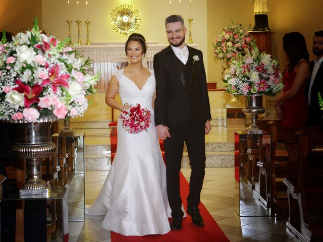 O casamento de Felipe e Vania em Caxias do Sul, Rio Grande do Sul 38