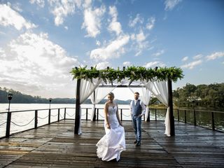 O casamento de Larissa e Conrad