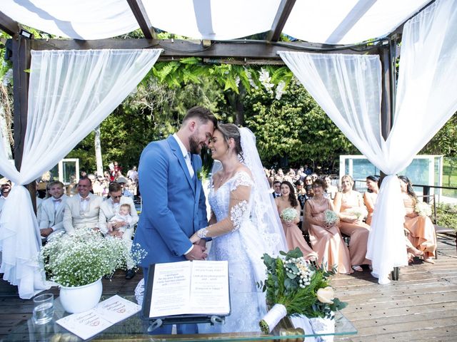 O casamento de Conrad e Larissa em São Bernardo do Campo, São Paulo 23