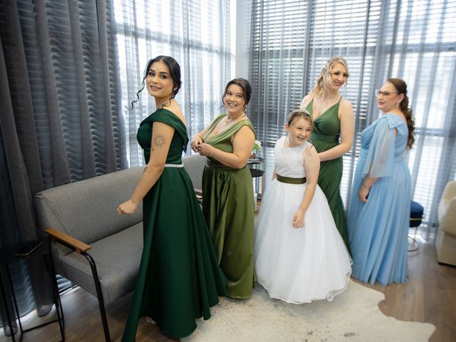 O casamento de Daniele e Junior em Joinville, Santa Catarina 21
