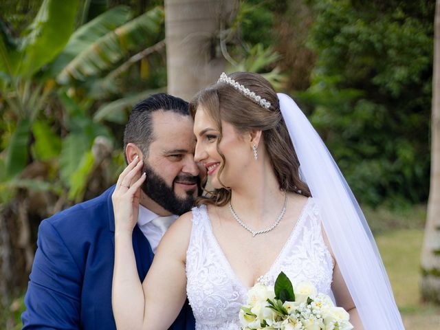 O casamento de Daniele e Junior em Joinville, Santa Catarina 1