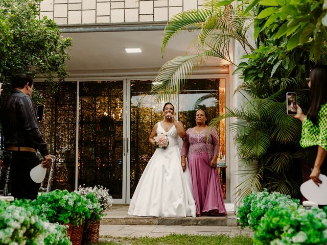 O casamento de Edson e Idda em Jaboatão, Pernambuco 26
