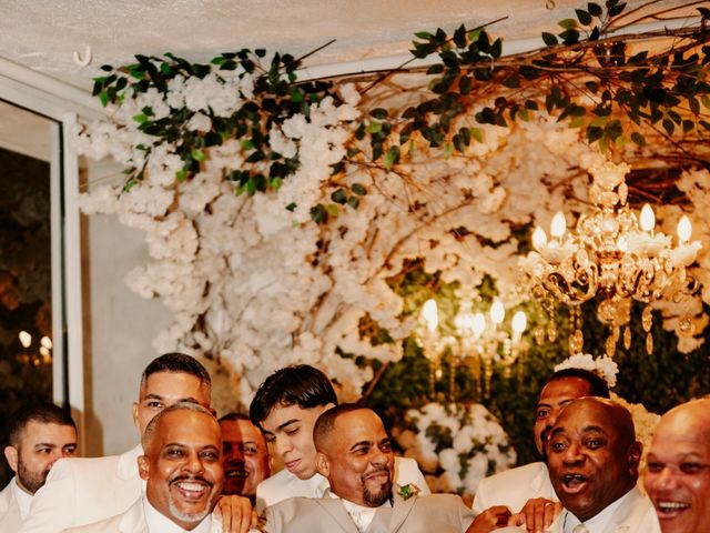 O casamento de Edson e Idda em Jaboatão, Pernambuco 40