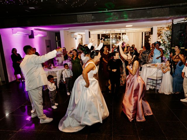 O casamento de Edson e Idda em Jaboatão, Pernambuco 50