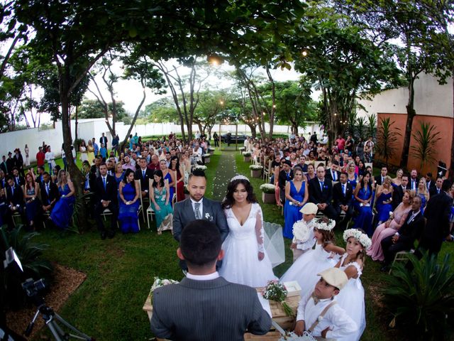 O casamento de Lucas e Nathalia em Uberlândia, Minas Gerais 16