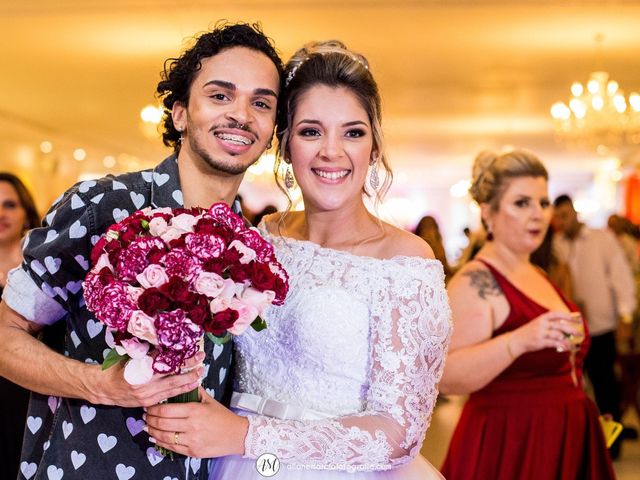 O casamento de Tiago Southgate e Aline Leonardo  em Duque de Caxias, Rio de Janeiro 27