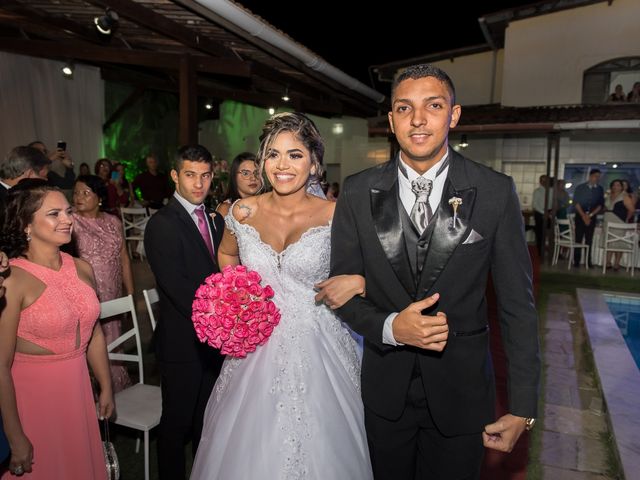 O casamento de Junior e Emilly em Recife, Pernambuco 36
