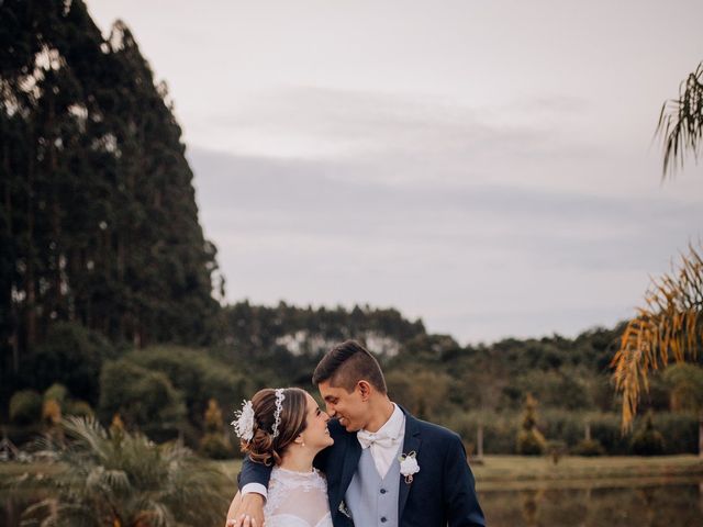 O casamento de João e Geiza em São José dos Pinhais, Paraná 47