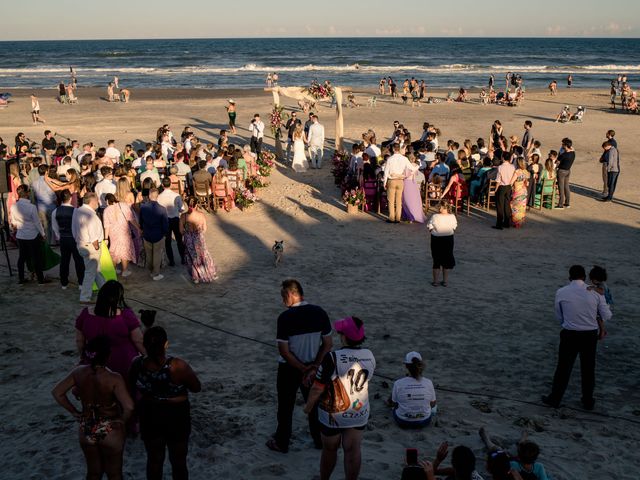 O casamento de Rodrigo e Jéssica em Capão da Canoa, Rio Grande do Sul 47