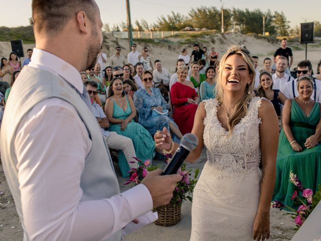 O casamento de Rodrigo e Jéssica em Capão da Canoa, Rio Grande do Sul 52