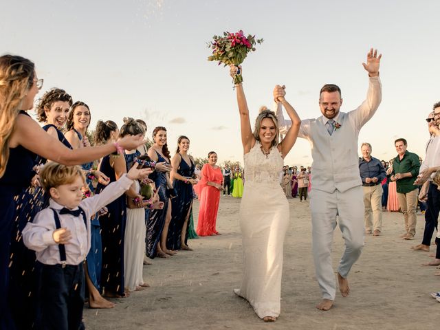 O casamento de Rodrigo e Jéssica em Capão da Canoa, Rio Grande do Sul 54