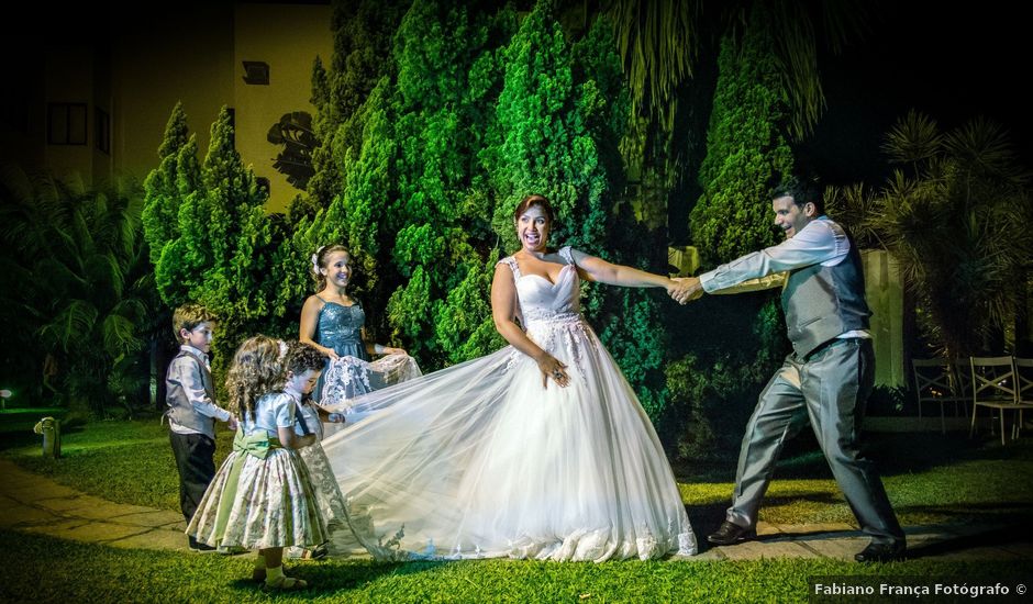 O casamento de Vitor e Juliana em Rio das Ostras, Rio de Janeiro