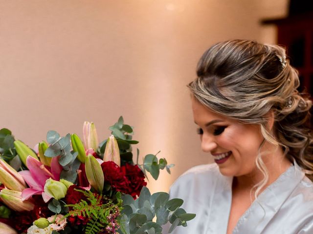 O casamento de Roney e Amanda em Belo Horizonte, Minas Gerais 13