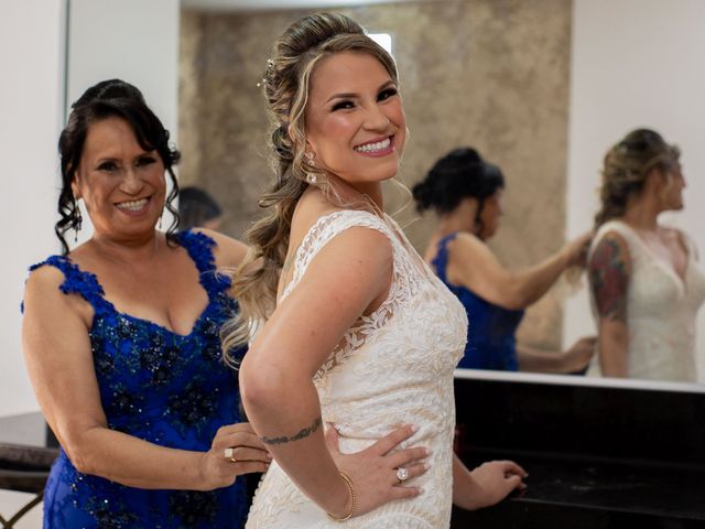 O casamento de Roney e Amanda em Belo Horizonte, Minas Gerais 19