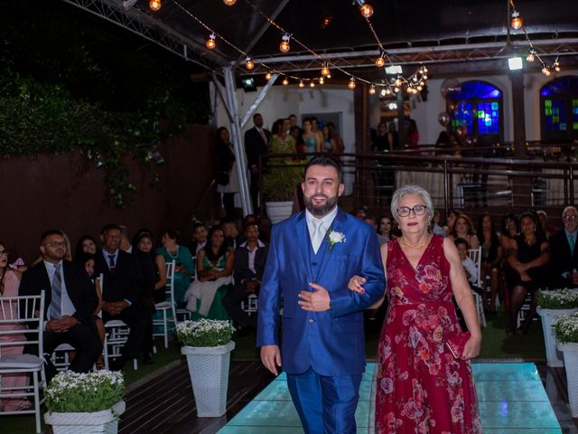 O casamento de Roney e Amanda em Belo Horizonte, Minas Gerais 24