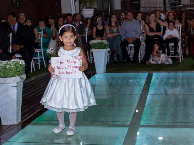 O casamento de Roney e Amanda em Belo Horizonte, Minas Gerais 26