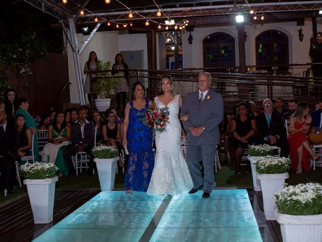 O casamento de Roney e Amanda em Belo Horizonte, Minas Gerais 29