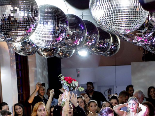 O casamento de Roney e Amanda em Belo Horizonte, Minas Gerais 80