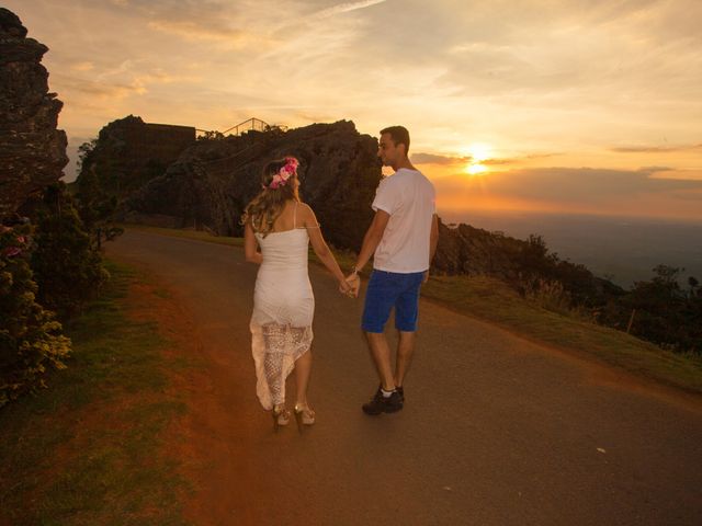 O casamento de Fellpe e Joseane em Poloni, São Paulo Estado 36