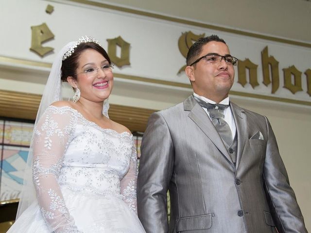 O casamento de Robson e Karol em São Paulo 70