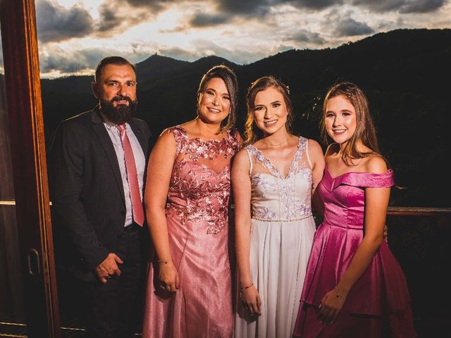 O casamento de Wesley e Barbara em Mairiporã, São Paulo Estado 4