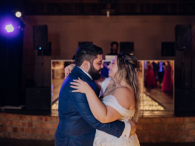 O casamento de Fernando e Hellen em Curitiba, Paraná 43