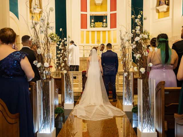 O casamento de Lucas e Vanessa em Osasco, São Paulo 41