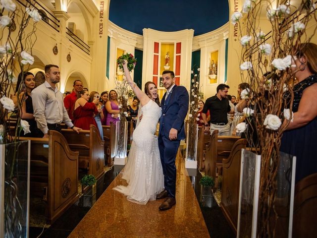 O casamento de Lucas e Vanessa em Osasco, São Paulo 49