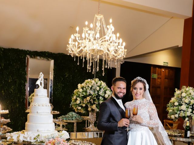 O casamento de Yurio e Ana Gumerato em Uberlândia, Minas Gerais 6
