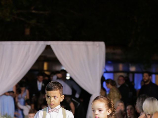 O casamento de Yurio e Ana Gumerato em Uberlândia, Minas Gerais 41