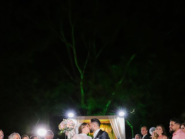 O casamento de Yurio e Ana Gumerato em Uberlândia, Minas Gerais 76
