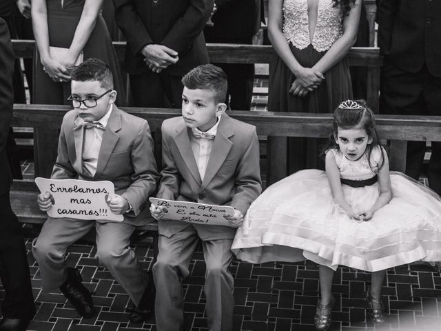 O casamento de Etelvinia e Bruno em Arantina, Minas Gerais 23