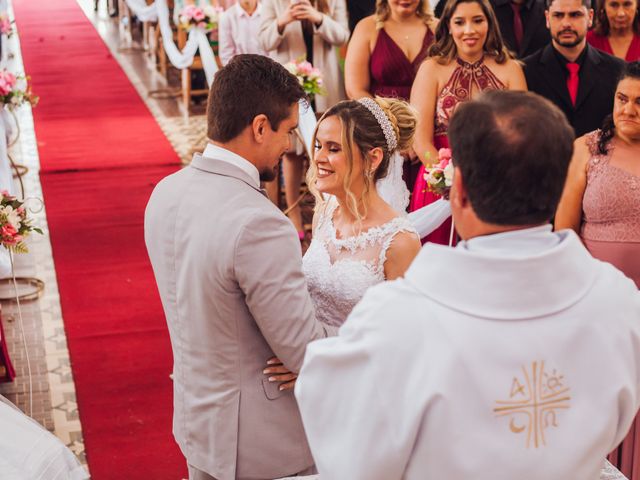 O casamento de Etelvinia e Bruno em Arantina, Minas Gerais 32