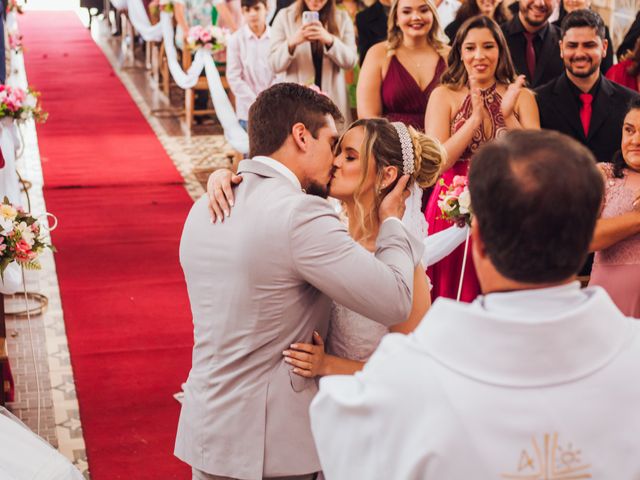 O casamento de Etelvinia e Bruno em Arantina, Minas Gerais 33