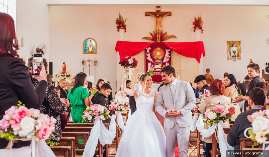 O casamento de Etelvinia e Bruno em Arantina, Minas Gerais