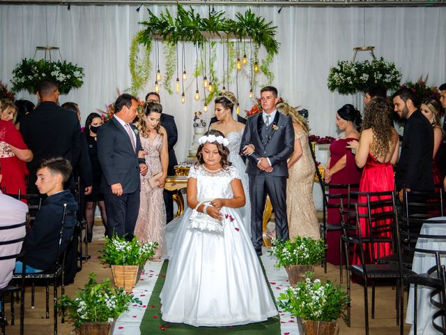 O casamento de Higor e Keiciane em Alto Jequitibá, Minas Gerais 36