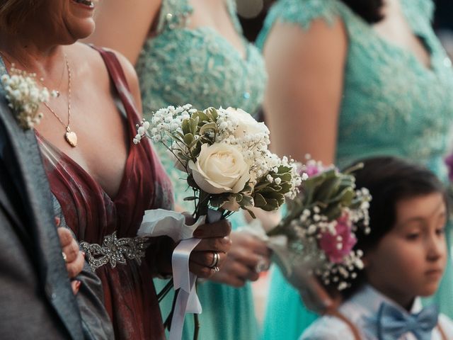 O casamento de Raphael e Daiane em Porto Alegre, Rio Grande do Sul 28