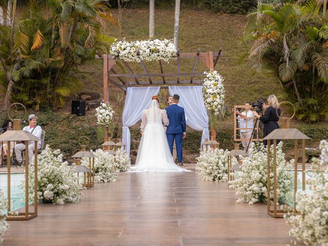 O casamento de Matheus e Yara em Belo Horizonte, Minas Gerais 30
