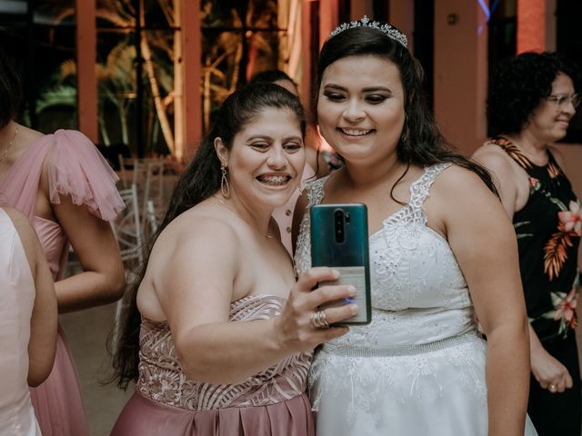 O casamento de Leonardo  e Regiane  em Porangaba, São Paulo Estado 2