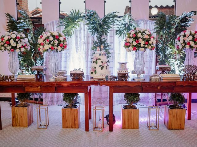 O casamento de Leonardo  e Regiane  em Porangaba, São Paulo Estado 5