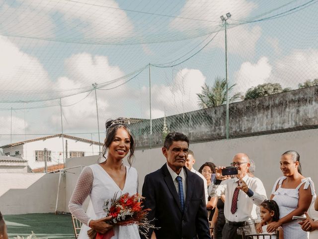 O casamento de Ronaldo e Edilene em Itapissuma, Pernambuco 13