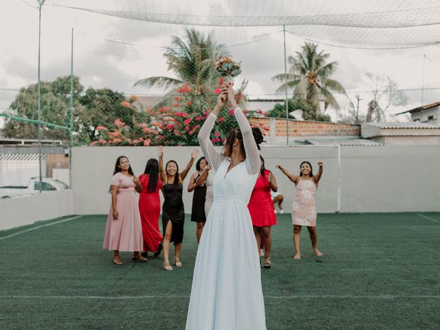 O casamento de Ronaldo e Edilene em Itapissuma, Pernambuco 53