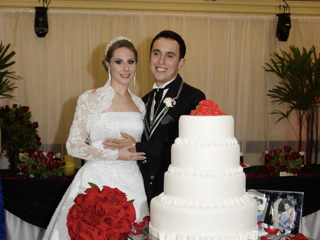 O casamento de Gustavo e Daniele em Curitiba, Paraná 8